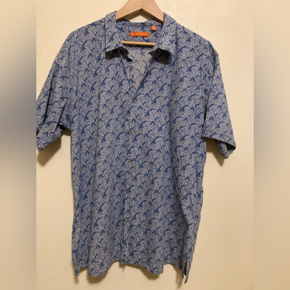 Tori Richards 🌊 shirt size 2XL